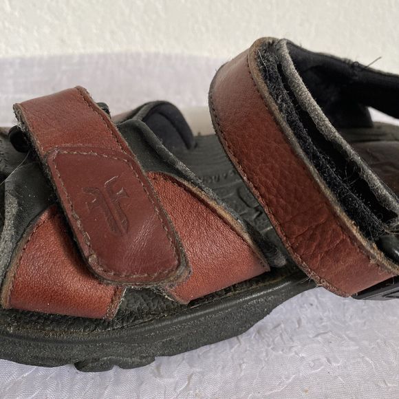 FRYE Windsurf Sandals Brown Leather Strap Shoes Hook & Loop Beach Boat Sz 9M main image 9
